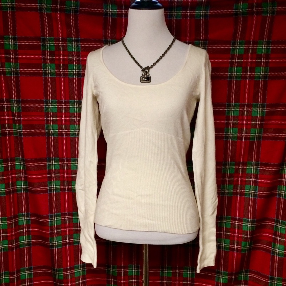 White House Black Market long sleeve top.